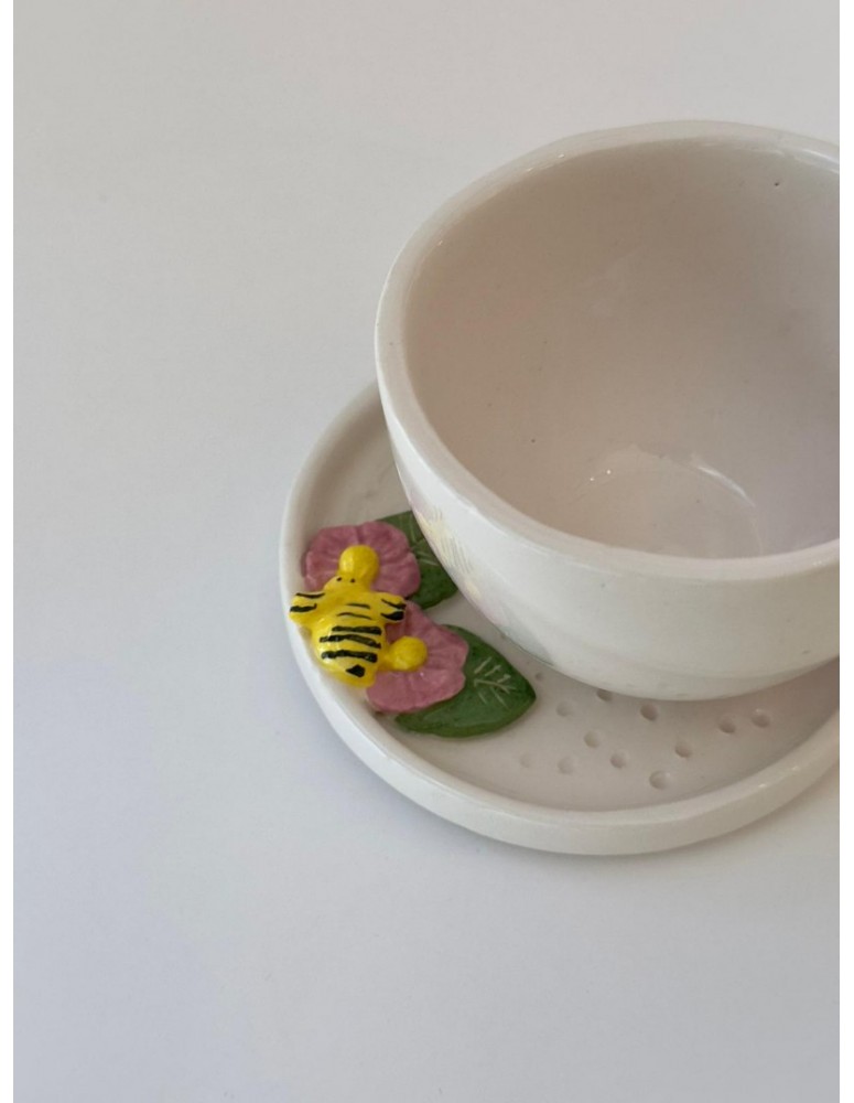 Arı Desenli Cup